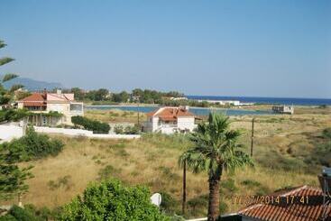 هتل Apollon Resort
