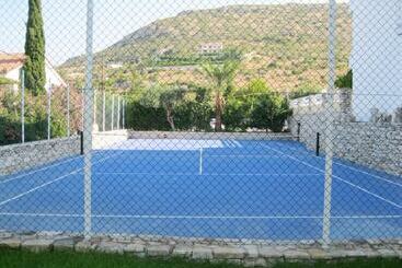 هتل Apollon Resort