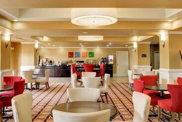 Hotell Comfort Inn & Suites Fort Smith I540