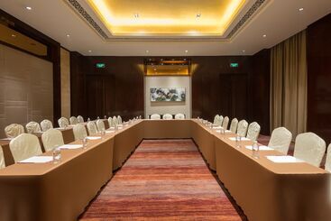 هتل Crowne Plaza Chengdu Panda Garden By Ihg