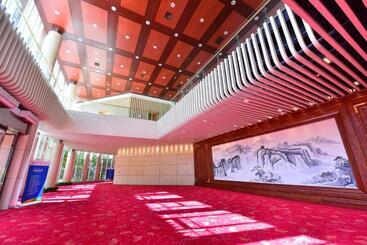 هتل Crowne Plaza Ordos By Ihg