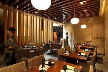 هتل Crowne Plaza Zhongshan Wing On City, An Ihg