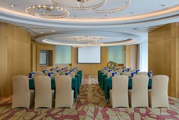 هتل Crowne Plaza Zhongshan Wing On City, An Ihg