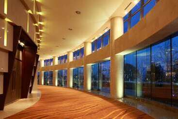 هتل Hilton Nanjing Riverside