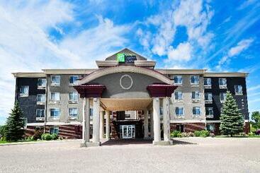 Holiday Inn Express Hotel & Suites Grand Forks, An Ihg