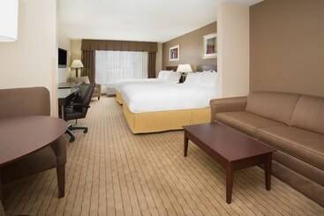 Holiday Inn Express Hotel & Suites Minot South, An Ihg