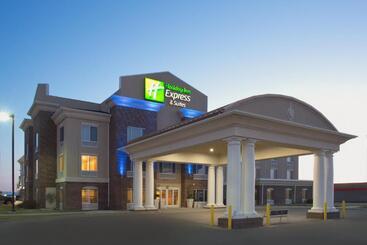 Holiday Inn Express Hotel & Suites Minot South, An Ihg