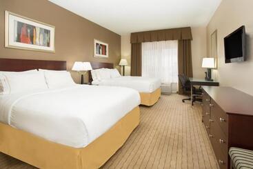 Holiday Inn Express Hotel & Suites Minot South, An Ihg