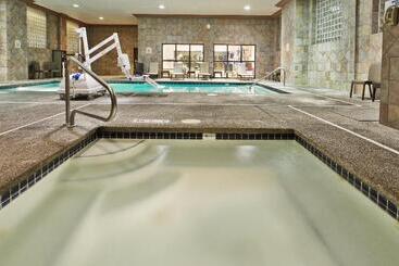 Holiday Inn Express Hotel & Suites Portland Northwest Downtown, An Ihg