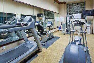 Holiday Inn Express Hotel & Suites Portland Northwest Downtown, An Ihg