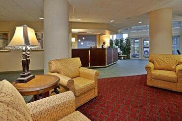 هتل Holiday Inn Express Greenville, An Ihg