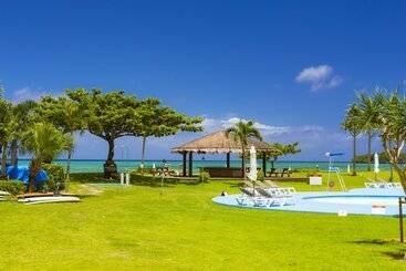 هتل Ishigaki Seaside