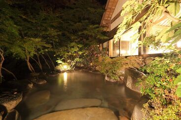 هتل Kinugawaonsen Hananoyado Matsuya