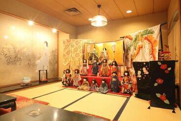 هتل Kinugawaonsen Hananoyado Matsuya