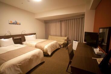 هتل Port Plaza Chiba