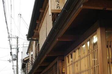 Ryokan Izuyasu Traditional Kyoto Inn Serving Kyoto Cuisine