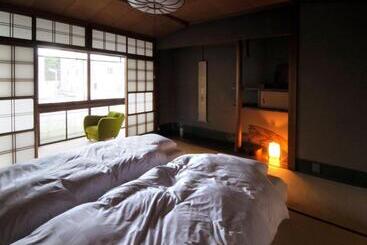 Ryokan Izuyasu Traditional Kyoto Inn Serving Kyoto Cuisine