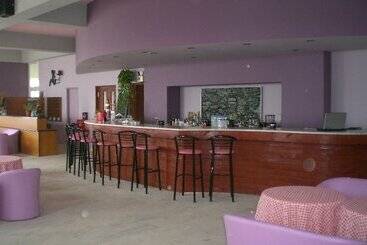 Ammes Hotel & Apartments