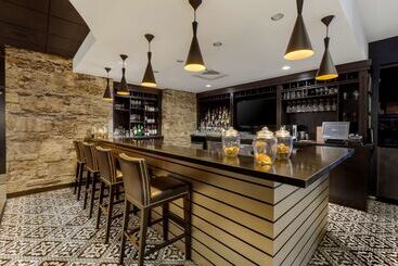 C Hotel By Carmen S, Bw Premier Collection