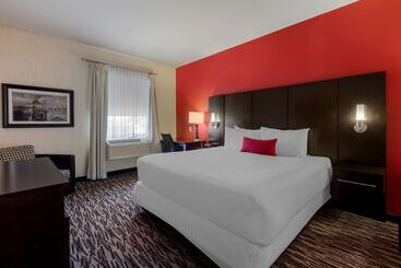 C Hotel By Carmen S, Bw Premier Collection