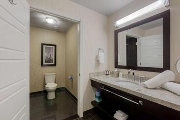 C Hotel By Carmen S, Bw Premier Collection