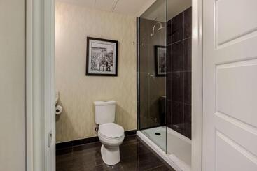C Hotel By Carmen S, Bw Premier Collection