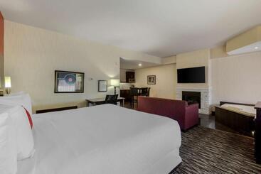C Hotel By Carmen S, Bw Premier Collection