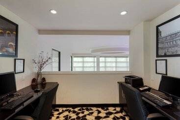 C Hotel By Carmen S, Bw Premier Collection