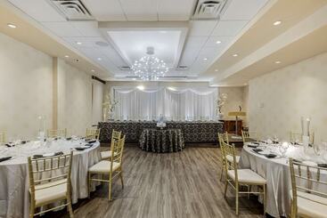 C Hotel By Carmen S, Bw Premier Collection
