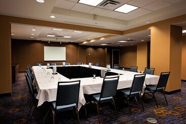 هتل Courtyard By Marriott Halifax Downtown