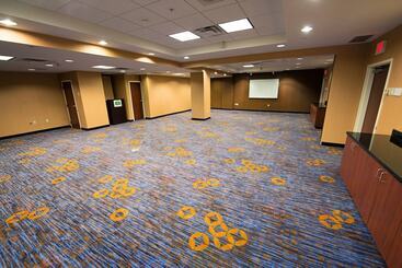 هتل Courtyard By Marriott Halifax Downtown