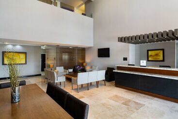 Doubletree By Hilton Hotel Queretaro