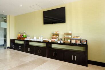 Doubletree By Hilton Hotel Queretaro