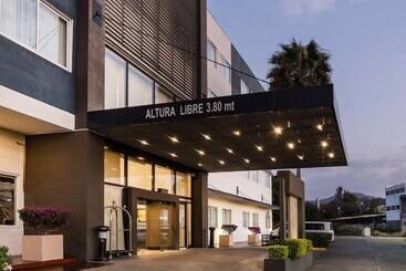 Doubletree By Hilton Hotel Queretaro