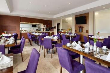 Doubletree By Hilton Hotel Queretaro