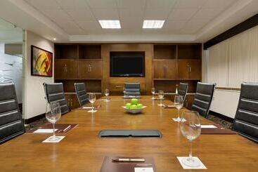 Doubletree By Hilton Hotel Queretaro