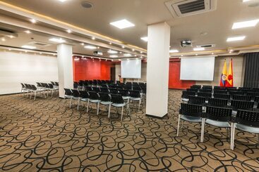 Ghl Hotel Abadia Plaza