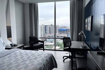 هتل Holiday Inn Bogota Airport, An Ihg