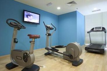هتل Ibis Sharq