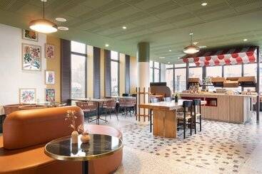 هتل Ibis Styles Versailles Saint Quentin En Yvelines