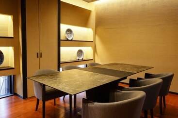 Kansai Airport Spa Hotel Garden Palace