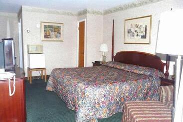 Hôtel Knights Inn Lenox