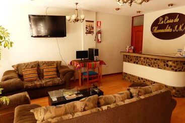 هتل La Casa De Manuelita Inn