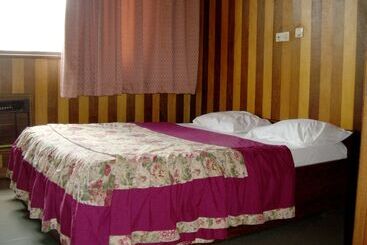 هتل Le Relais Saint Jacques