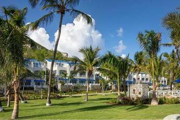 هتل Limetree Beach Resort By Club Wyndham
