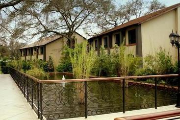 Protea Hotel By Marriott Livingstone