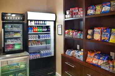 هتل Residence Inn By Marriott Moncton