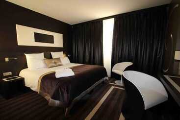 Le Colisée Hotel & Spa Nantes Saint Herblain