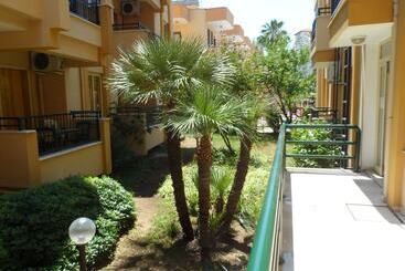 Sebnem Apart & Studios