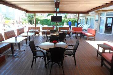 Sebnem Apart & Studios